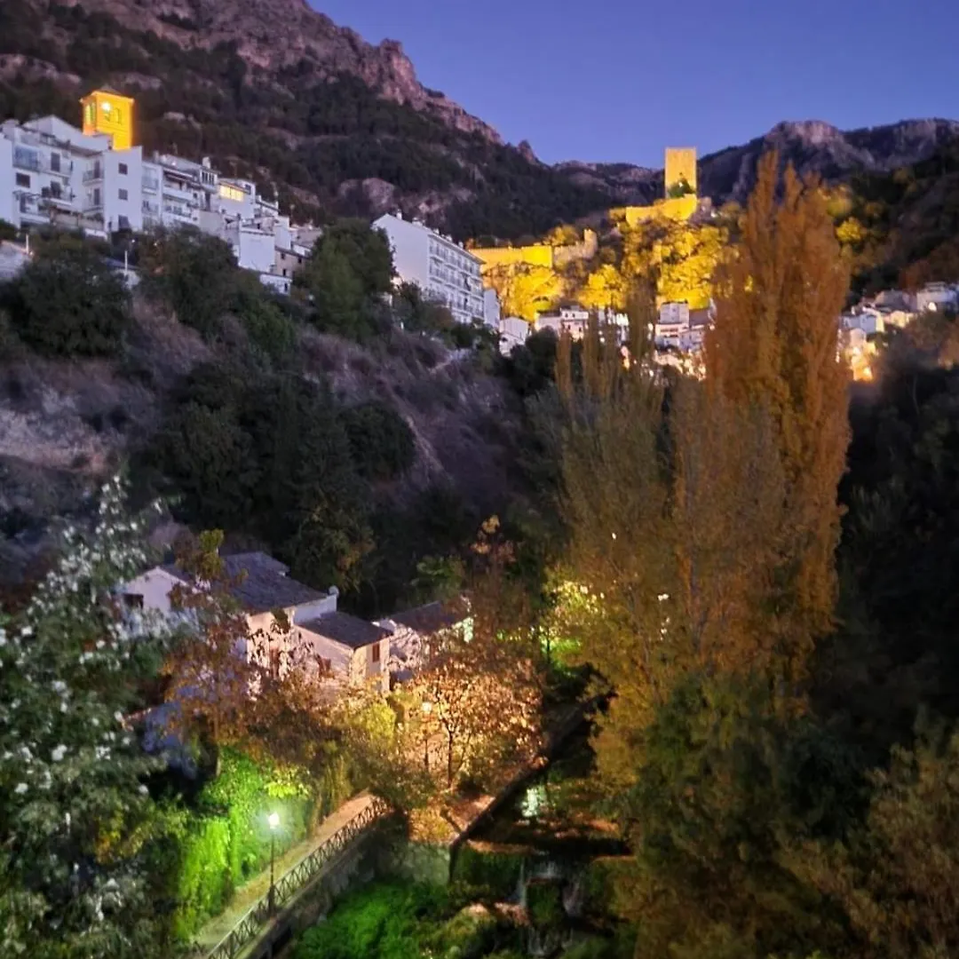 Casa Rural Crisalen contacts